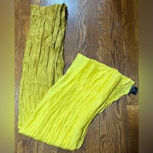 Eileen Fisher 100% Silk Whisper Crinkle Yellow Bronze Ombré Gradient Wrap Scarf